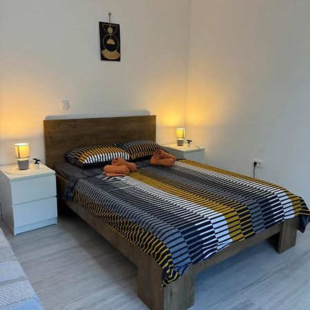 Apartman Laura Ploce (Dubrovnik-Neretva) Exterior foto